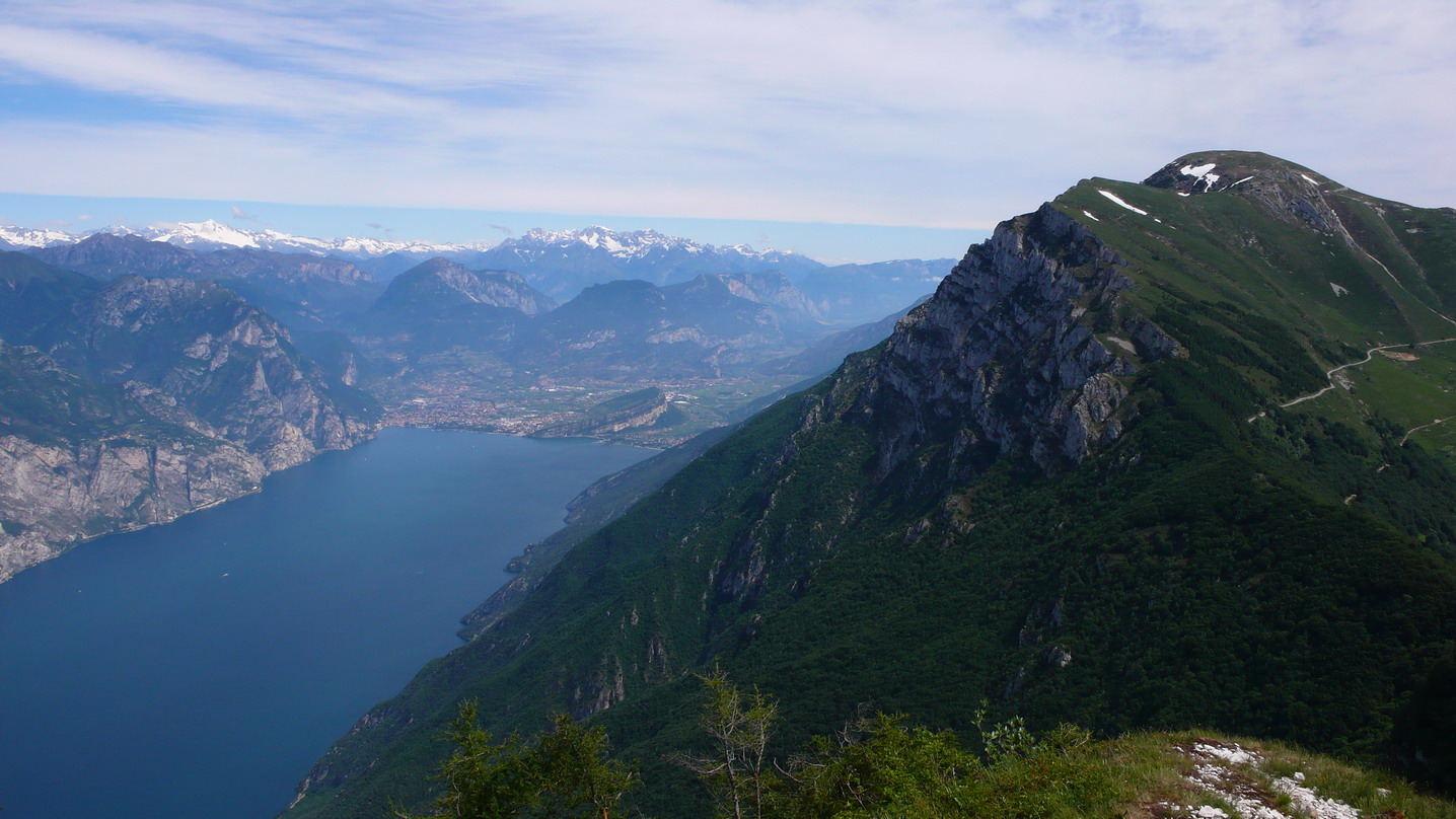 Il Monte Baldo visto dal Garda